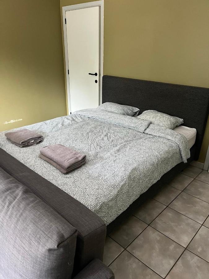 Logies Waasland Hotell Sint-Niklaas Exteriör bild